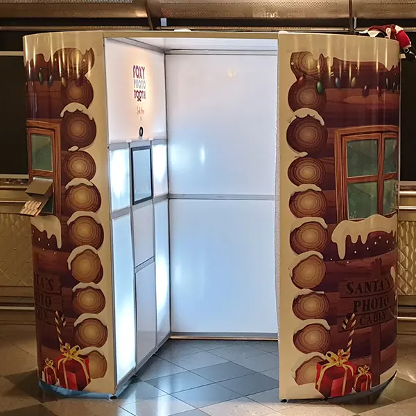Santa's Cabin Oval Booth finish